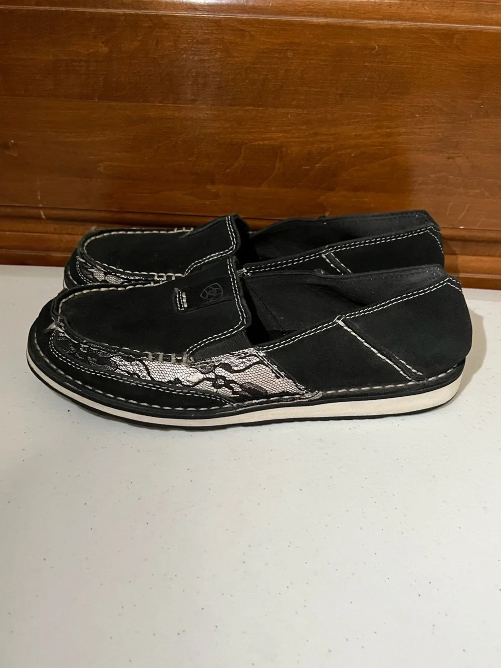 Ariat Black Cruiser Loafers with White Lace Floral Accent